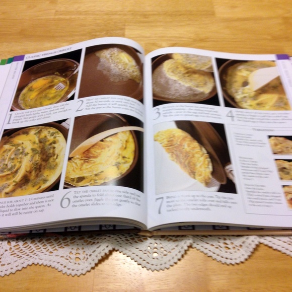 Cooking Club of America Vintage 1997 Cookbook - baking recipes - Picture 3 of 8